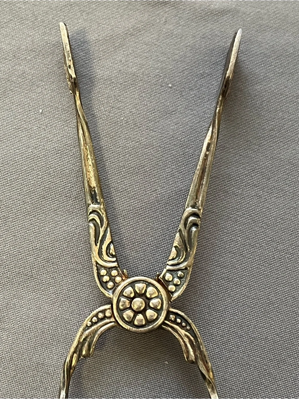 Vintage Nils Johan Of Sweden Art Nouveau Styles Floral Ornate Tidbit/Sugar Tongs